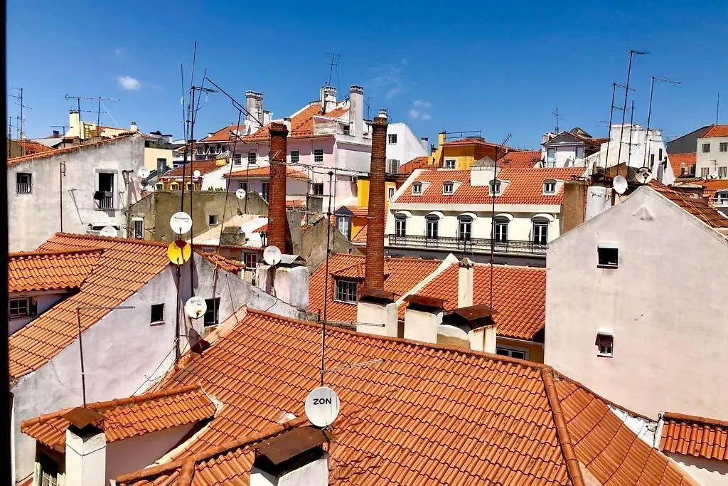 Appartamento 32 2 - Heart Of Lisbon Private Apartment, Bairro Alto