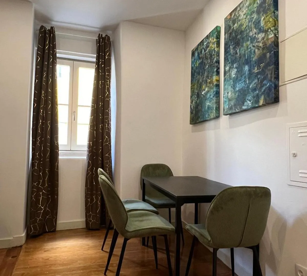 Appartamento 32 2 - Heart Of Lisbon Private Apartment, Bairro Alto Portogallo